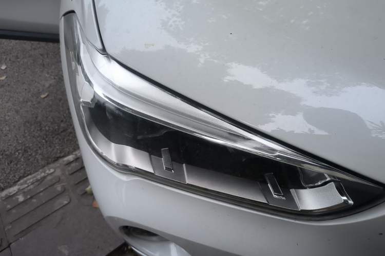 Used BMW X1 2016 sDrive18Li Luxury Model Right Front Headlight
