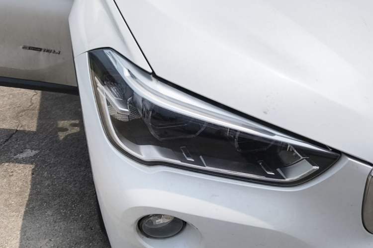 Used BMW X1 2016 sDrive18Li Premium Edition Right Front Headlight