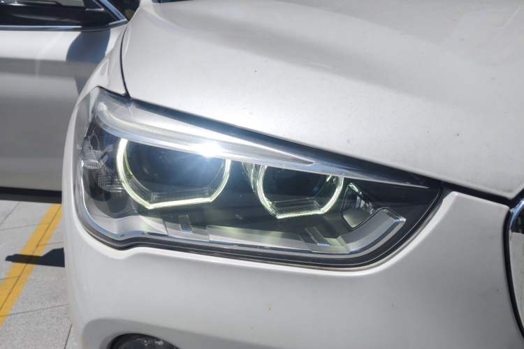 Used BMW X1 2016 sDrive18Li Premium Edition Right Front Headlight