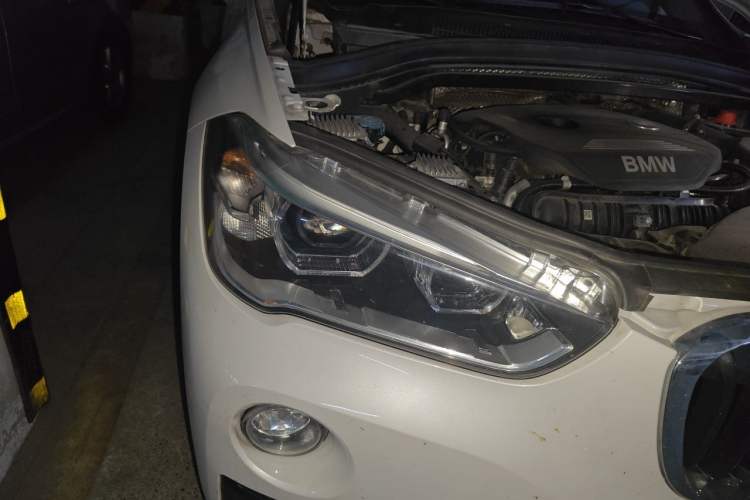 Used BMW X1 2016 sDrive20Li Luxury Model Right Front Headlight