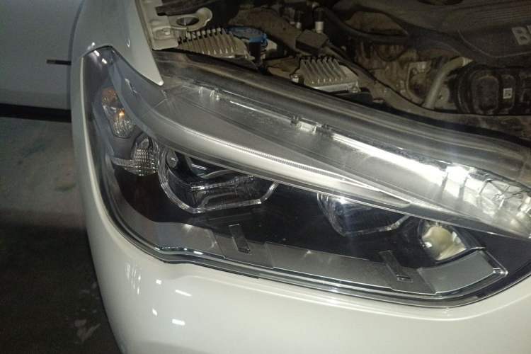 Used BMW X1 2016 sDrive18Li Premium Edition Right Front Headlight