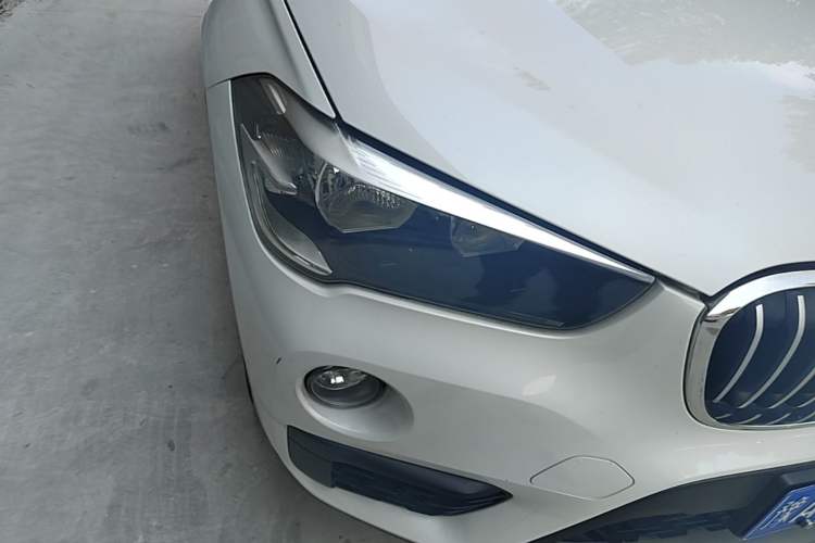 Used BMW X1 2016 sDrive18Li Fashion Model Right Front Headlight