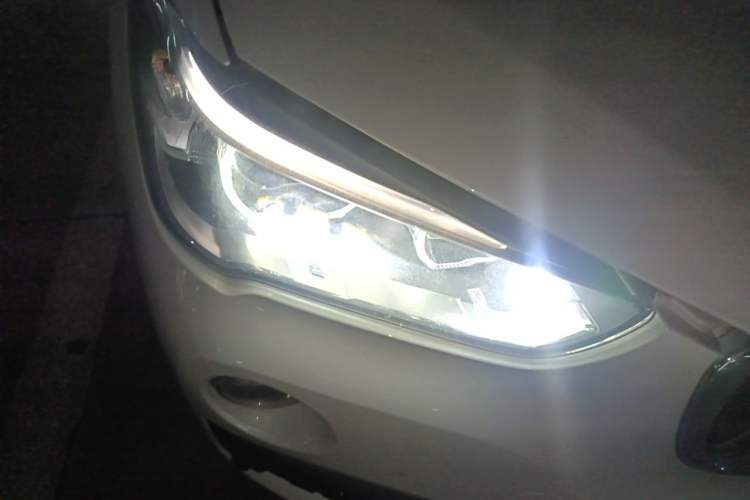 Used BMW X1 2016 sDrive18Li Premium Edition Right Front Headlight
