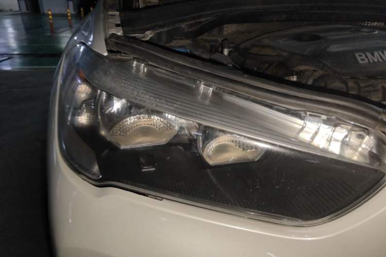 Used BMW X1 2016 sDrive18Li Fashion Model Right Front Headlight