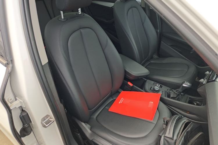 Used BMW X1 2016 sDrive18Li Fashion Model Right Front Seat
