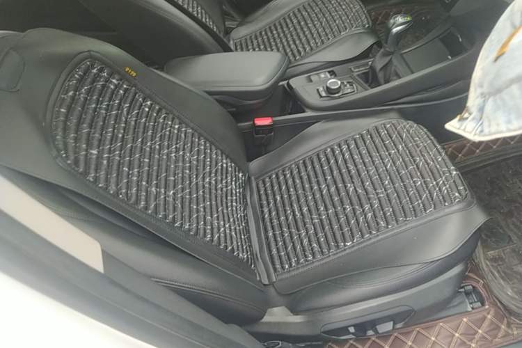 Used BMW X1 2016 sDrive18Li Fashion Model Right Front Seat