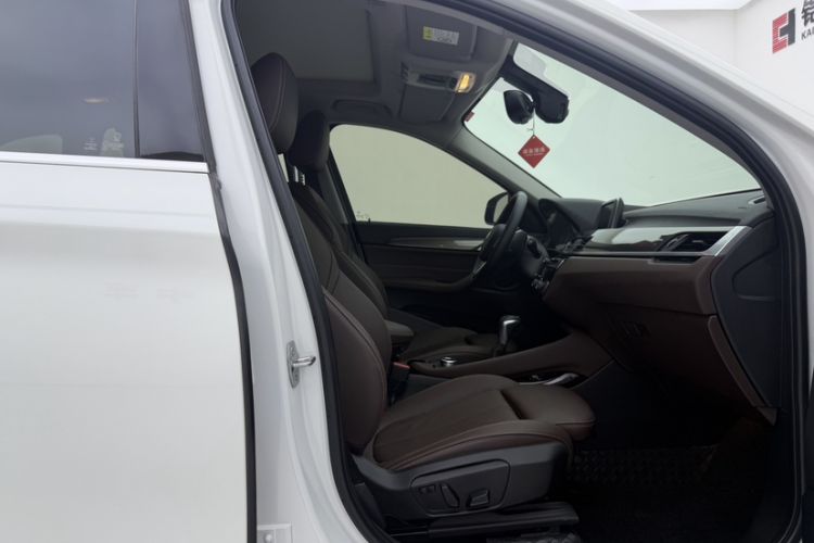 Used BMW X1 2016 sDrive20Li Luxury Model Right Front Seat