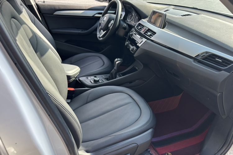Used BMW X1 2016 sDrive18Li Premium Edition Right Front Seat