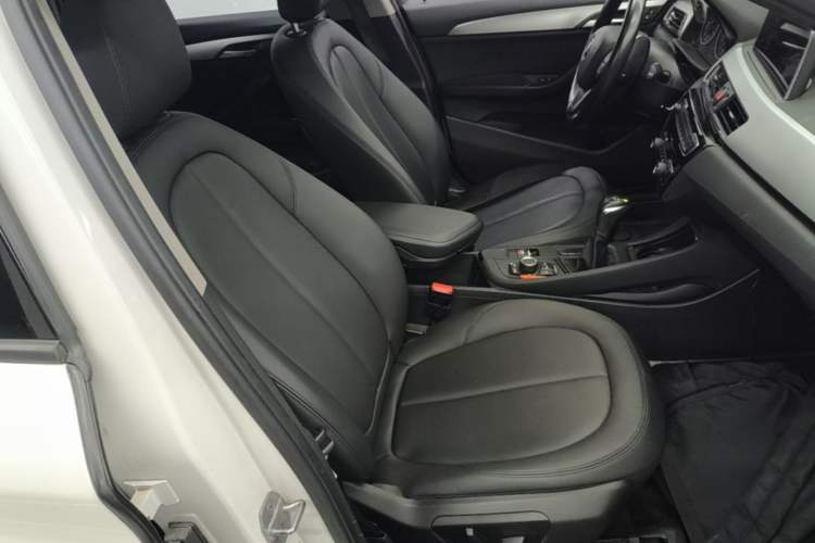 Used BMW X1 2016 sDrive18Li Fashion Model Right Front Seat