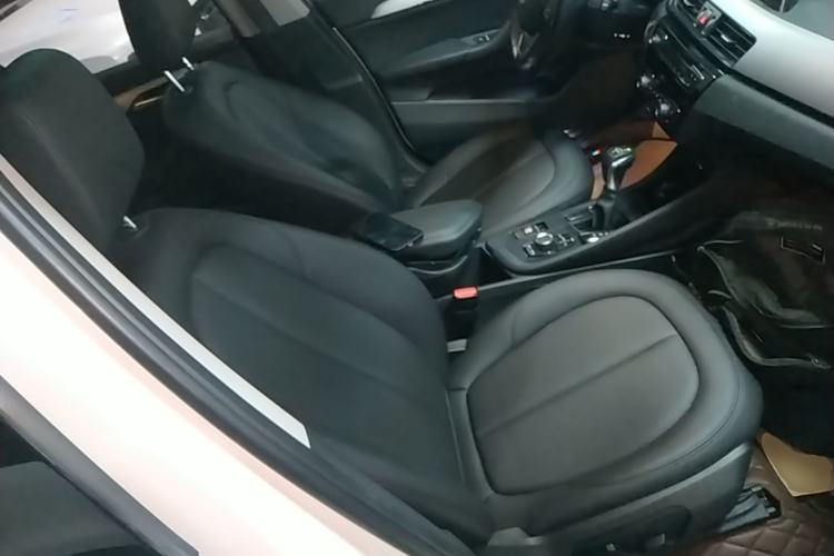 Used BMW X1 2016 sDrive18Li Fashion Model Right Front Seat