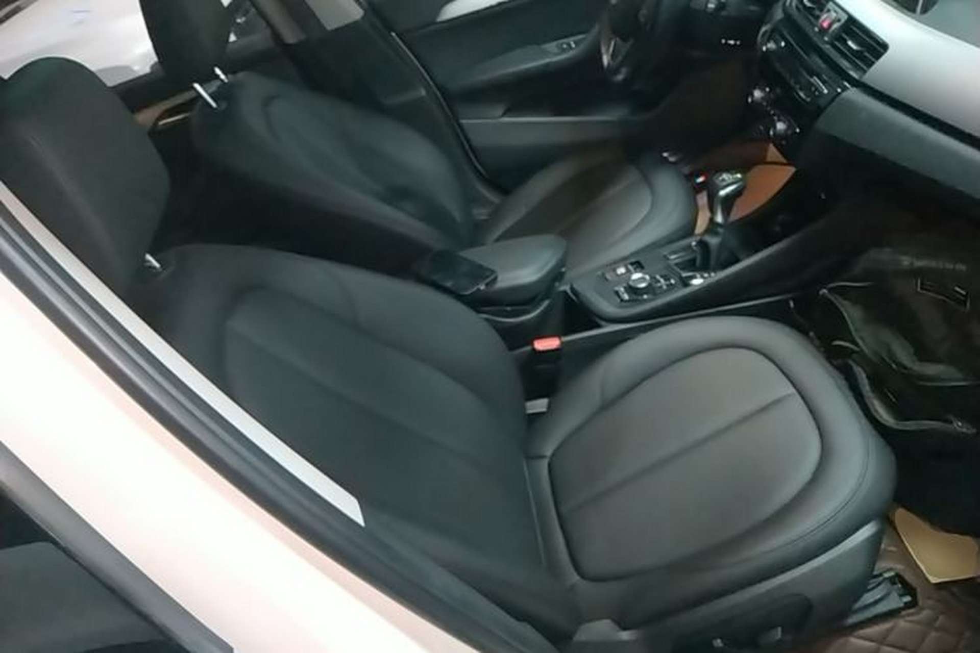 Used BMW X1 2016 sDrive18Li Fashion Model Right Front Seat