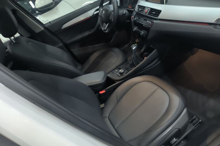 Used BMW X1 2016 sDrive18Li Fashion Model Right Front Seat