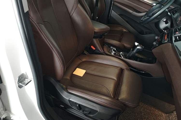 Used BMW X1 2016 sDrive20Li Luxury Model Right Front Seat