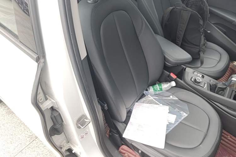 Used BMW X1 2016 sDrive18Li Fashion Model Right Front Seat