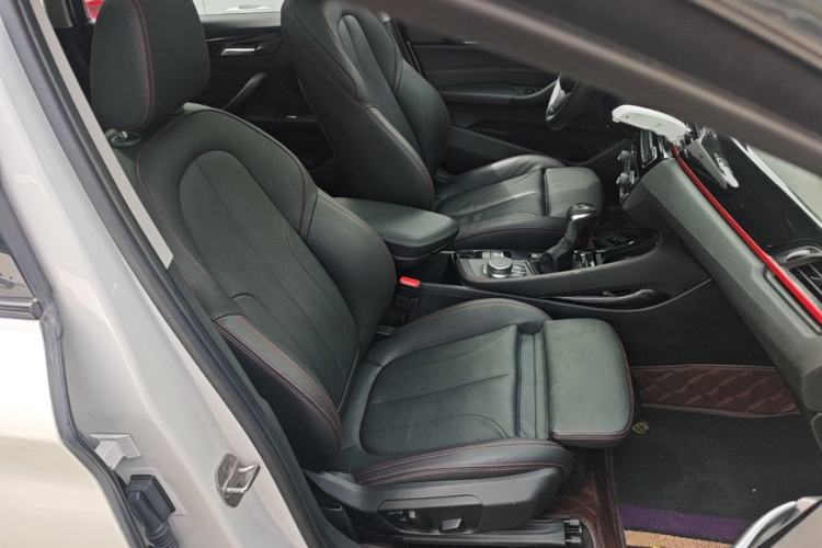 Used BMW X1 2016 xDrive20Li Luxury Model Right Front Seat