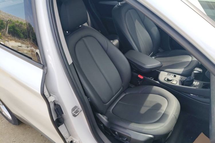 Used BMW X1 2016 sDrive18Li Fashion Model Right Front Seat