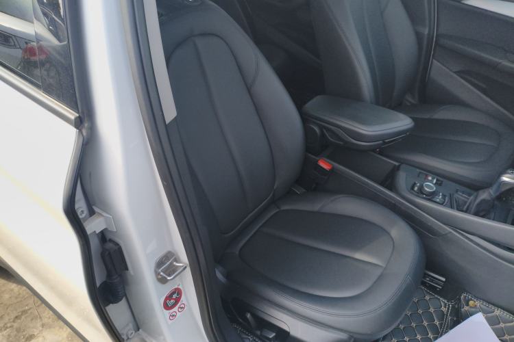 Used BMW X1 2016 sDrive18Li Fashion Model Right Front Seat