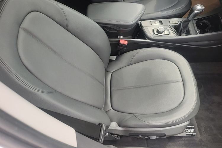 Used BMW X1 2016 sDrive18Li Fashion Model Right Front Seat