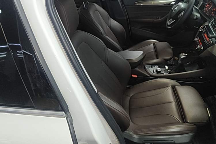 Used BMW X1 2016 sDrive18Li Luxury Model Right Front Seat