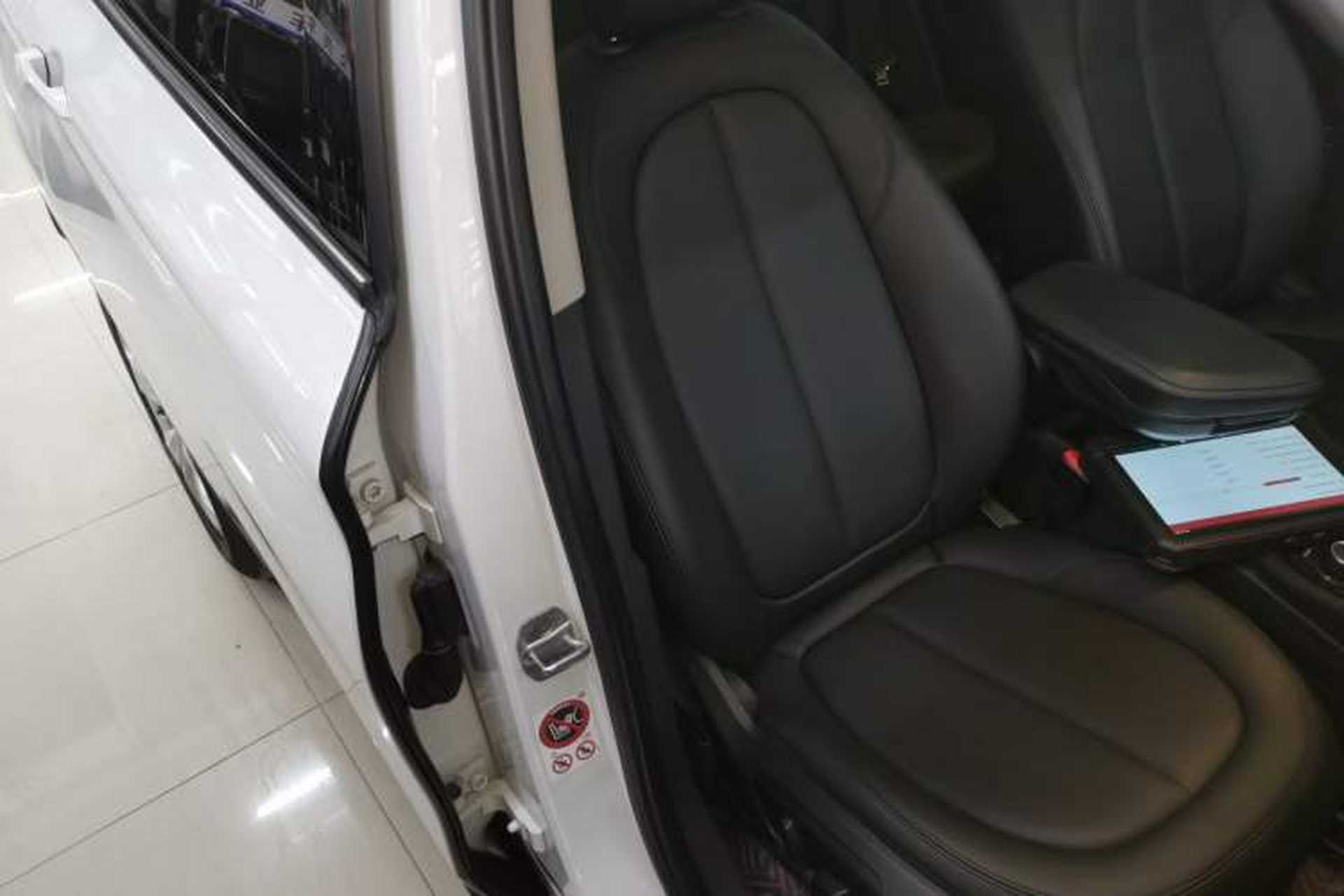 Used BMW X1 2016 sDrive18Li Premium Edition Right Front Seat