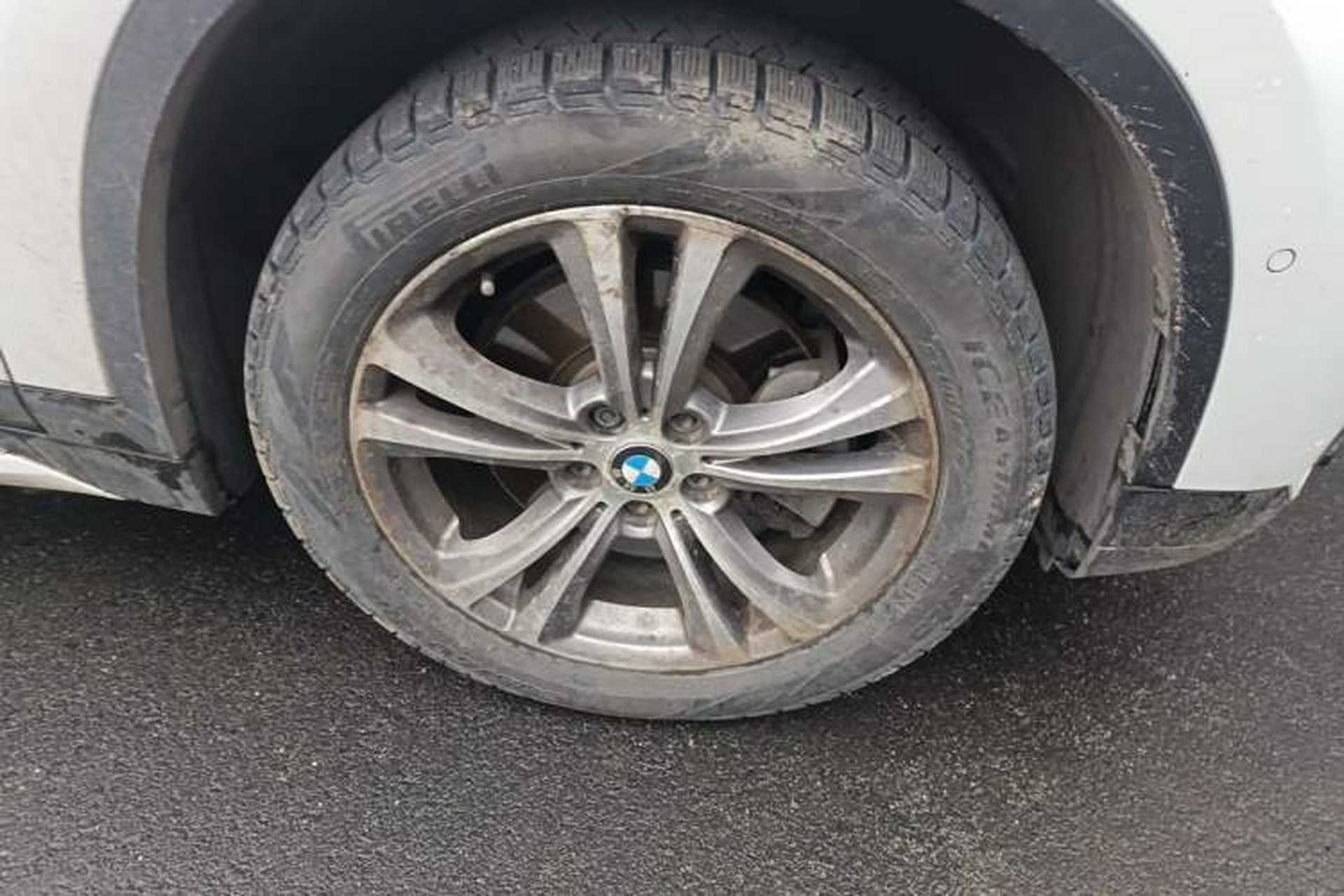 Used BMW X1 2016 sDrive20Li Luxury Model Right Front Wheel Hub