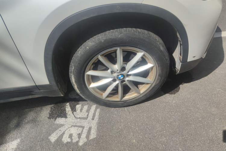 Used BMW X1 2016 sDrive18Li Fashion Model Right Front Wheel Hub