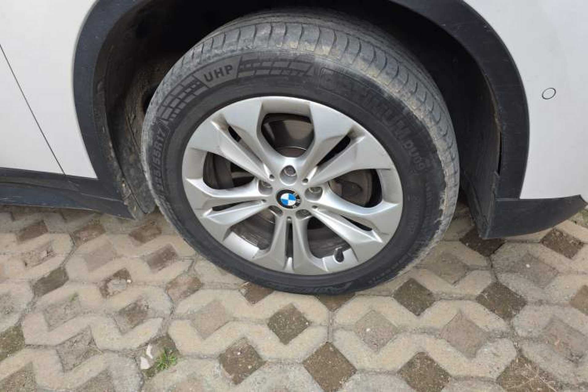 Used BMW X1 2016 sDrive18Li Premium Edition Right Front Wheel Hub