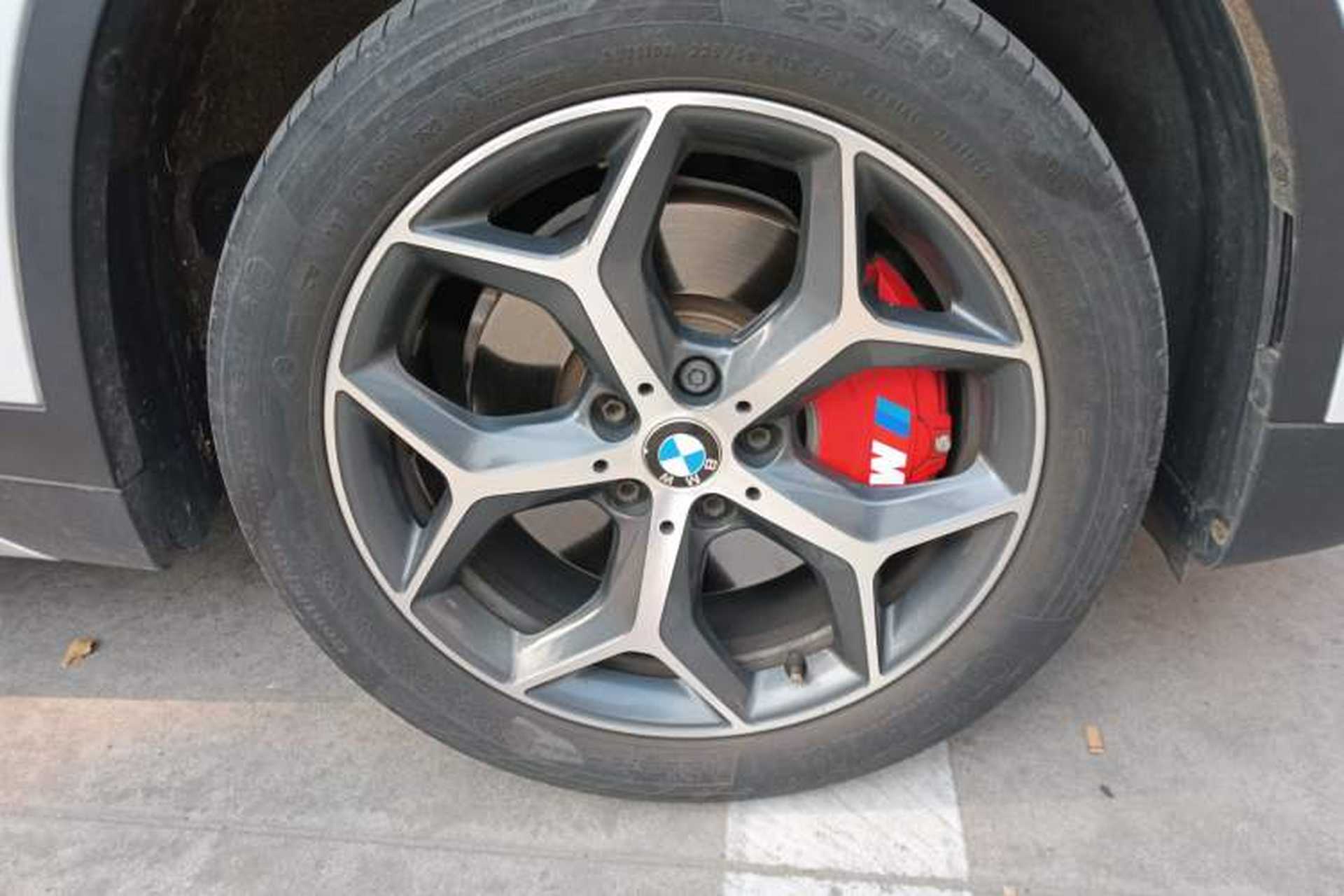 Used BMW X1 2016 sDrive20Li Luxury Model Right Front Wheel Hub