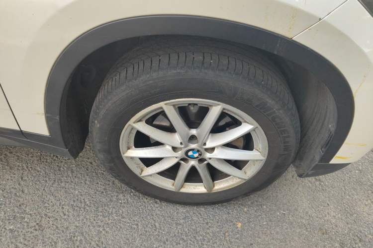 Used BMW X1 2016 sDrive18Li Fashion Model Right Front Wheel Hub