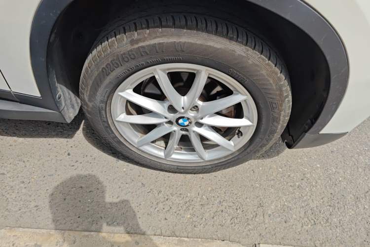 Used BMW X1 2016 sDrive18Li Fashion Model Right Front Wheel Hub