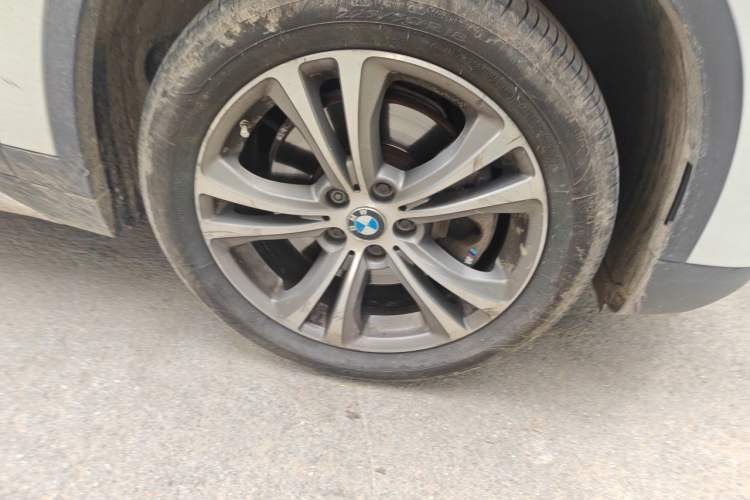 Used BMW X1 2016 sDrive20Li Luxury Model Right Front Wheel Hub