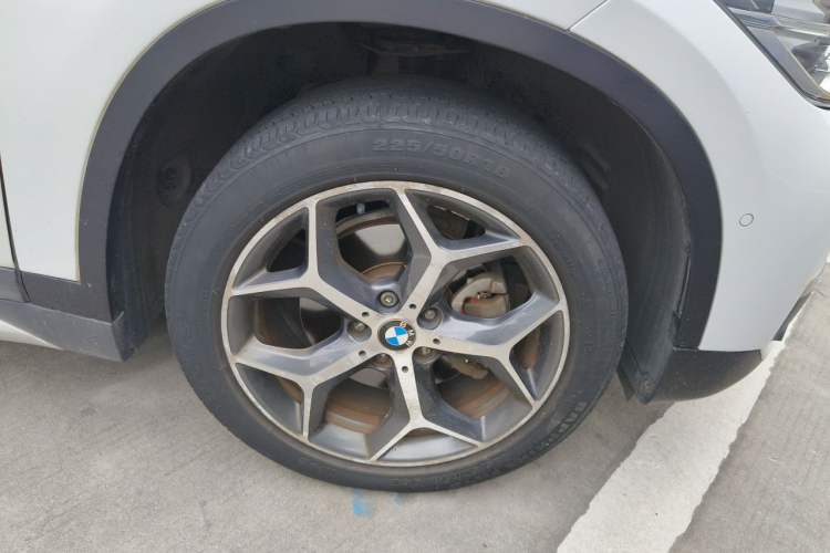 Used BMW X1 2016 sDrive18Li Luxury Model Right Front Wheel Hub