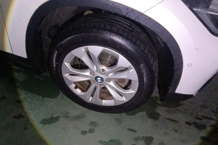 Used BMW X1 2016 sDrive18Li Premium Edition Right Front Wheel Hub