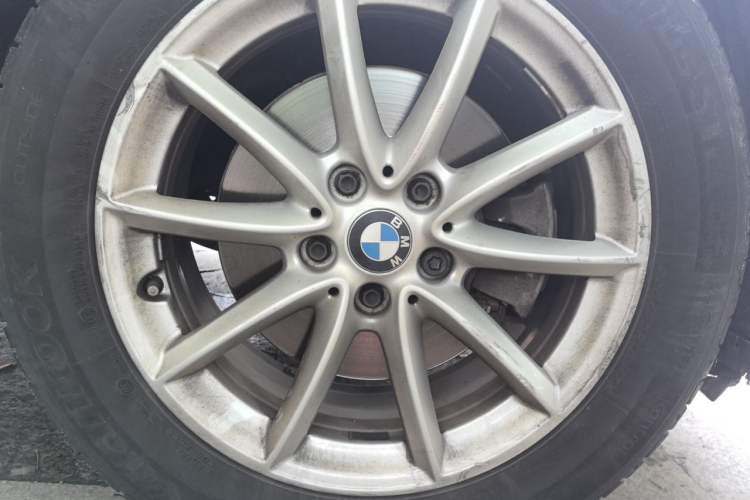 Used BMW X1 2016 sDrive18Li Fashion Model Right Front Wheel Hub