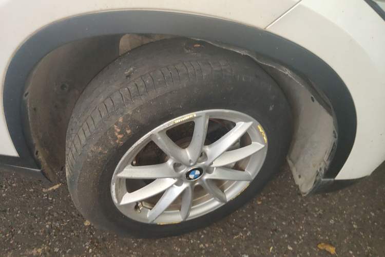 Used BMW X1 2016 sDrive18Li Fashion Model Right Front Wheel Hub