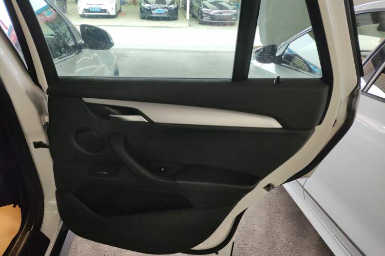 Used BMW X1 2016 sDrive18Li Fashion Model Right Rear Door Interior