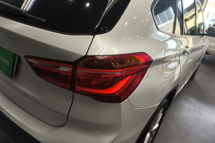 Used BMW X1 2016 sDrive18Li Fashion Model Right Rear Taillight