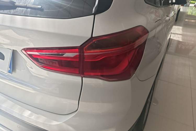 Used BMW X1 2016 sDrive18Li Fashion Model Right Rear Taillight