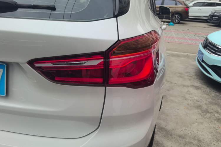 Used BMW X1 2016 sDrive18Li Fashion Model Right Rear Taillight
