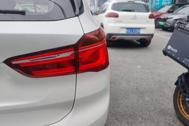Used BMW X1 2016 sDrive20Li Luxury Model Right Rear Taillight