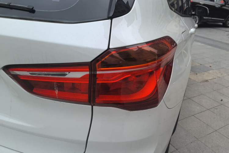 Used BMW X1 2016 sDrive18Li Fashion Model Right Rear Taillight