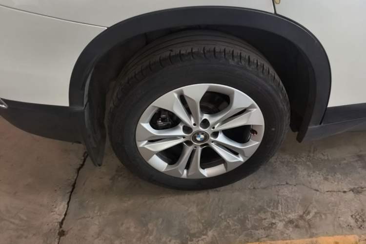 Used BMW X1 2016 sDrive18Li Premium Edition Right Rear Wheel Hub