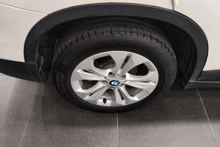 Used BMW X1 2016 sDrive18Li Premium Edition Right Rear Wheel Hub