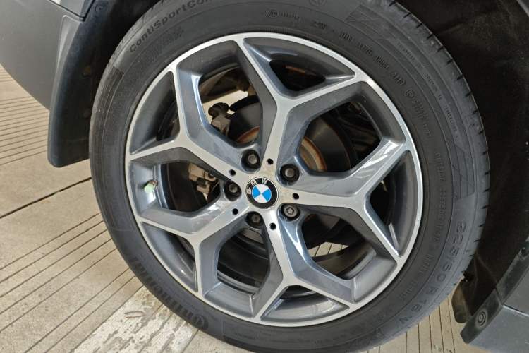 Used BMW X1 2016 xDrive20Li Luxury Model Right Rear Wheel Hub
