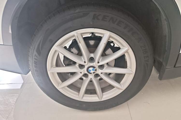 Used BMW X1 2016 sDrive18Li Fashion Model Right Rear Wheel Hub