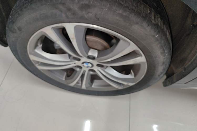Used BMW X1 2016 sDrive20Li Luxury Model Right Rear Wheel Hub