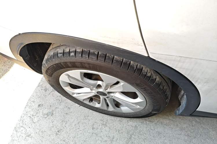 Used BMW X1 2016 sDrive18Li Premium Edition Right Rear Wheel Hub