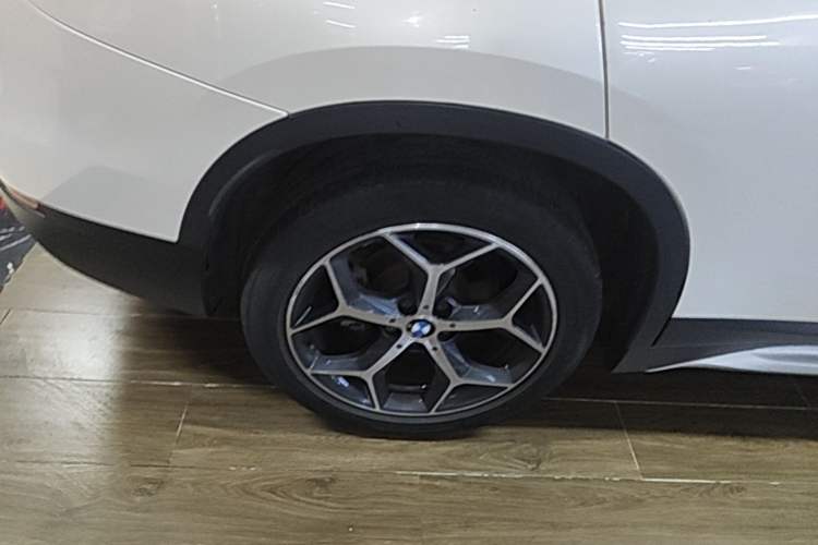 Used BMW X1 2016 sDrive18Li Luxury Model Right Rear Wheel Hub