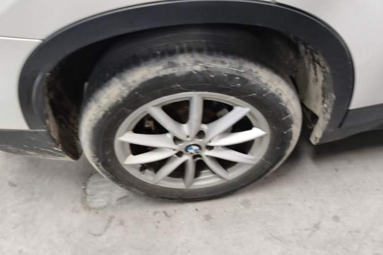 Used BMW X1 2016 sDrive18Li Fashion Model Right Rear Wheel Hub