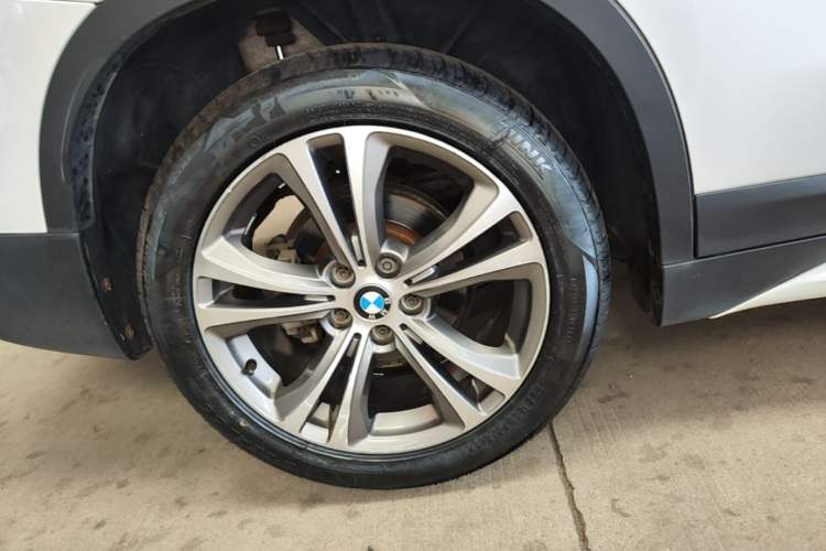 Used BMW X1 2016 sDrive18Li Luxury Model Right Rear Wheel Hub